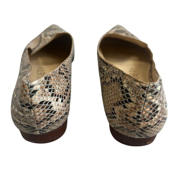 Sole Society Snakeskin Flats Womens 5.5 Tan Leather Pointed Toe Slip On - Picture 4 of 7